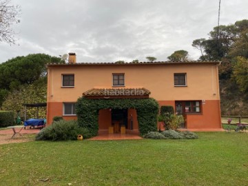 Maisons de campagne 4 Chambres à Carretera de Santa Coloma