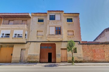 Casa o chalet 8 Habitaciones en Funes