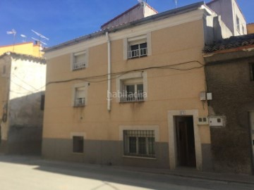 House 7 Bedrooms in Sacedón