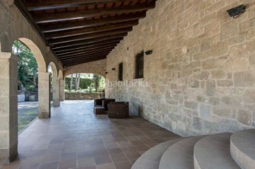 Country homes 5 Bedrooms in Solsona