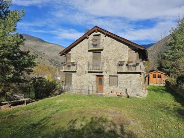 Casas rústicas 9 Habitaciones en Sorre