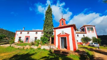 Casas rústicas en Higuera de la Sierra