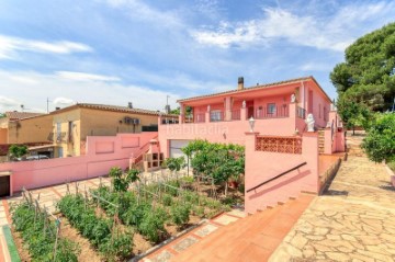 Casa o chalet 4 Habitaciones en Sant Miquel de Fluvià