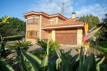 Casa o chalet 4 Habitaciones en Santillán