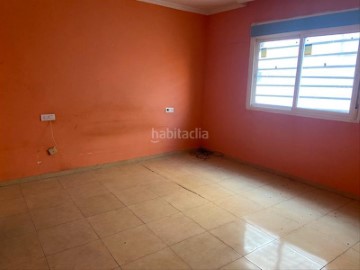 House 3 Bedrooms in Racholar de Matilda