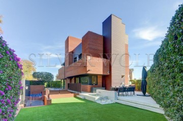 Casa o chalet 4 Habitaciones en Torrent Ballester