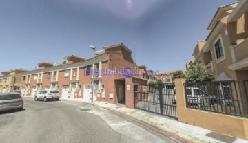 Casa o chalet 3 Habitaciones en Arco norte - Avda España
