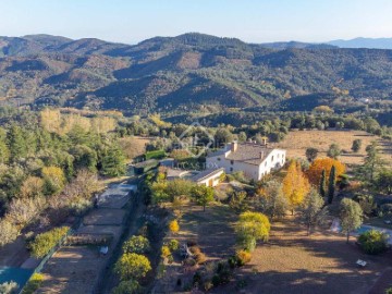 Country homes 7 Bedrooms in Joanet