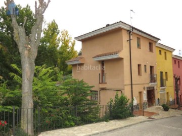 House 4 Bedrooms in San Vicente