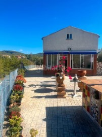 House 4 Bedrooms in Les Pobles