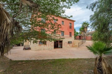 Casa o chalet 6 Habitaciones en Riba-roja de Túria