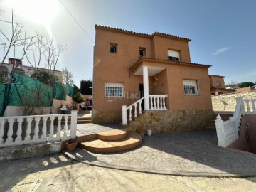 Casa o chalet 4 Habitaciones en Sierra Perenchiza - Cumbres de Calicanto - Santo Domingo