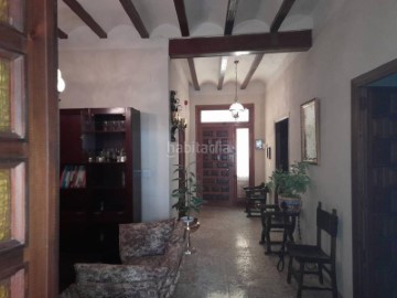 House 4 Bedrooms in Alborache