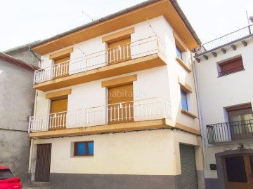 House 5 Bedrooms in Pociello