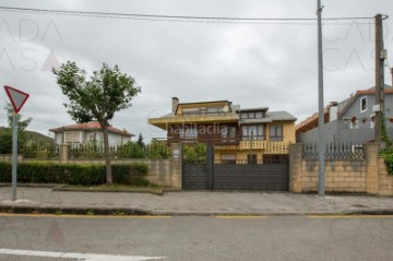 Casa o chalet 5 Habitaciones en Guarnizo