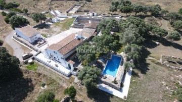 Country homes 6 Bedrooms in Son Tomeo