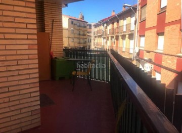 Apartamento 3 Quartos em Alagón