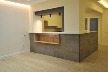Apartment 3 Bedrooms in Cáceres Centro