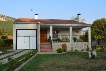 Casa o chalet 4 Habitaciones en Barcenillas del Rivero