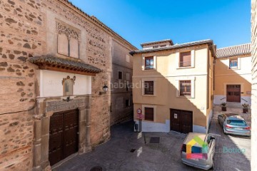 Piso 3 Habitaciones en Casco Histórico