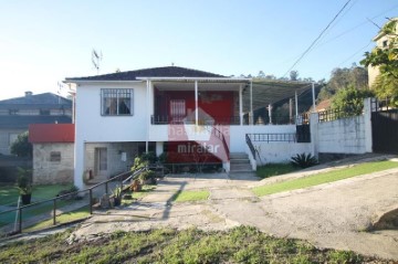 Casa o chalet 5 Habitaciones en Xinzo (Santa Mariña P.)