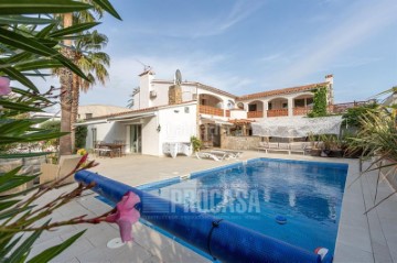 Casa o chalet 8 Habitaciones en Cap Ras - Creus - Falconera