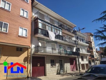 Piso 3 Habitaciones en Las Navas del Marqués