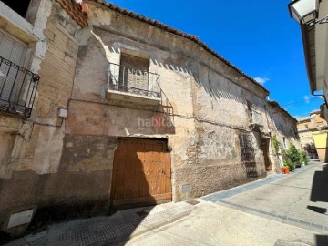 House 7 Bedrooms in Priego