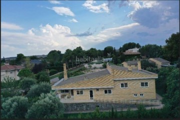 Maison 6 Chambres à Barrios rurales del norte