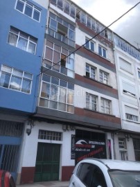 Piso 6 Habitaciones en Avenida de A Coruña - Paradai