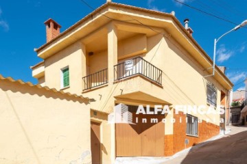 Casa o chalet 4 Habitaciones en Villarejo de Fuentes