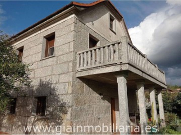 Casa o chalet 5 Habitaciones en Ponteareas (San Miguel P. y San Pedro P.)