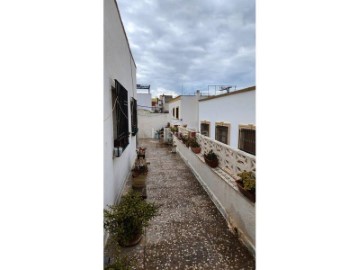 Casa o chalet 6 Habitaciones en Almería Centro
