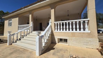 Casa o chalet 7 Habitaciones en La Hoya-Daimes-El Derramador