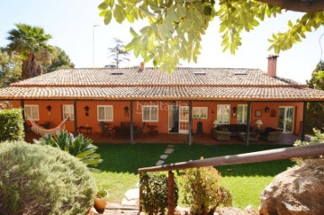 Casa o chalet 6 Habitaciones en Los Monasterios - El Picayo - Urbanizaciones