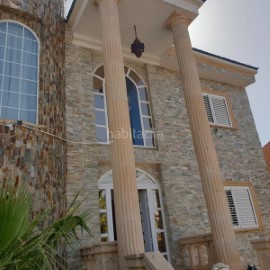 Maison 6 Chambres à El Paraiso-Los Almendros