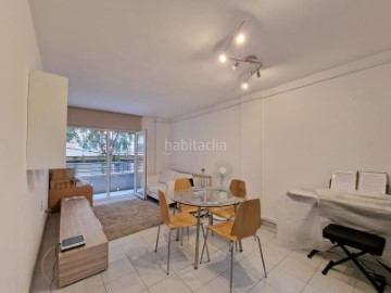 Apartment 2 Bedrooms in Sant Narcís
