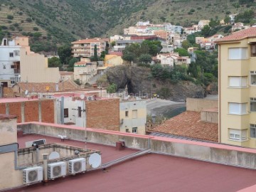 Apartment 4 Bedrooms in Portbou