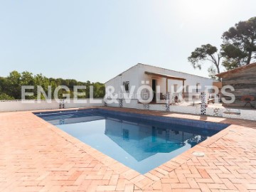 House 6 Bedrooms in La Presa - Collado - La Malla