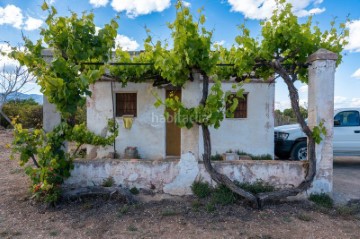 Quintas e casas rústicas em Santa Bàrbara