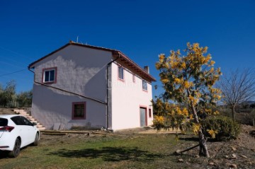 Maison 2 Chambres à Falset