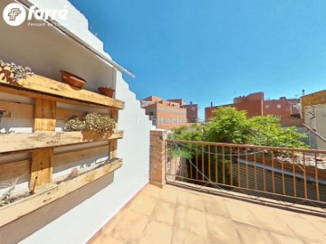 House 3 Bedrooms in Tossal