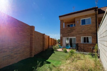 Casa o chalet 5 Habitaciones en Urbanización Mediterráneo