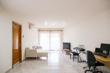 Apartment 3 Bedrooms in Besalú