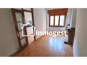 Apartment 1 Bedroom in Grup Solivent