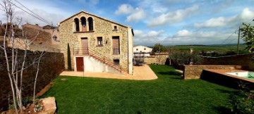 House 4 Bedrooms in Les Pallargues