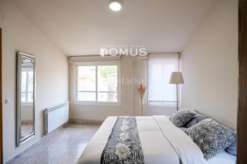 Apartment 3 Bedrooms in Besalú