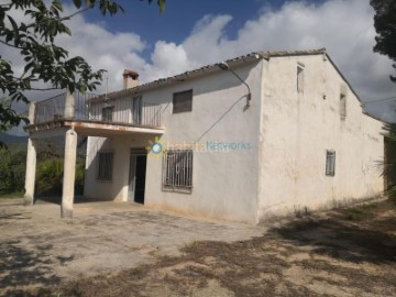 House 7 Bedrooms in l'Olleria
