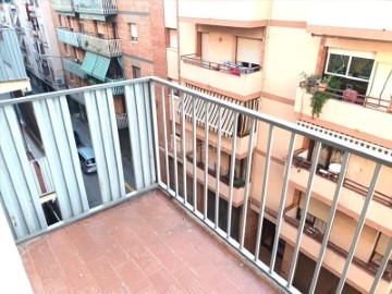 Apartment 4 Bedrooms in Balaguer
