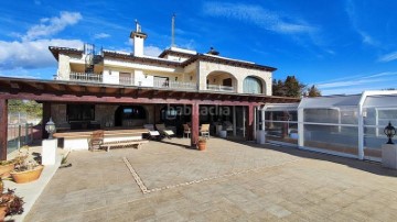 House 9 Bedrooms in Panoramica